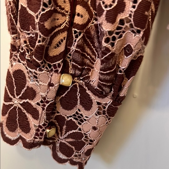 Vici Floral Ruffle Blouse - Burgundy and Pink - Picture 6 of 9